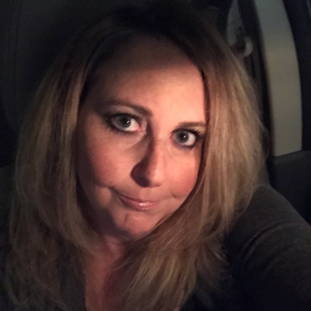 Meet your Posher, Monica